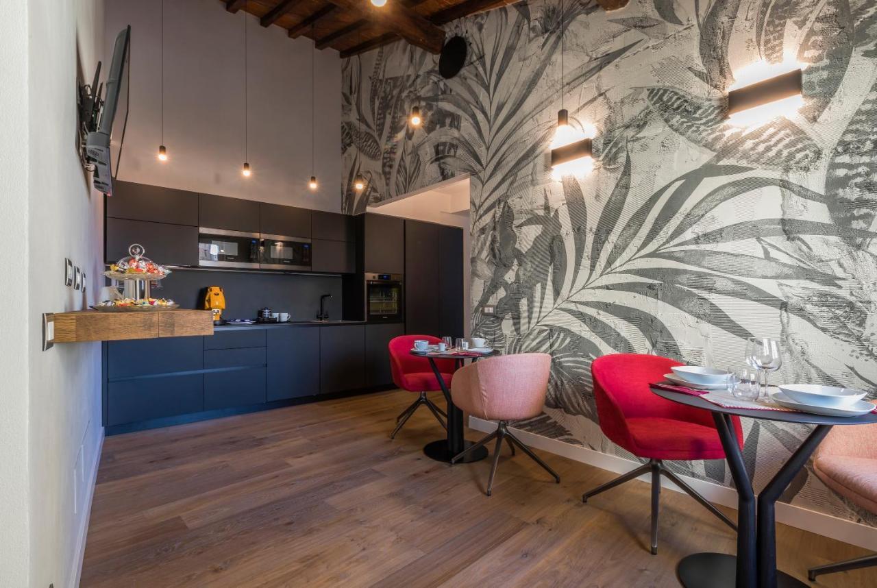 Residenza Benizzi Rooms In The Heart Of Florenz Exterior foto